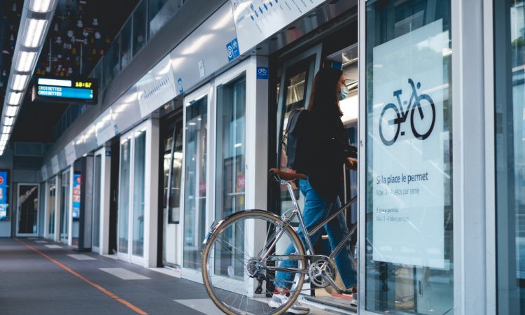 Un abonnement tl pour combiner transports publics + vélo ou voiture